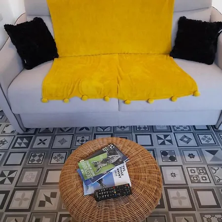 Au Detour Des Pas Enchantes Ferienhaus *