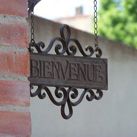 Ferienhaus Au Detour Des Pas Enchantes