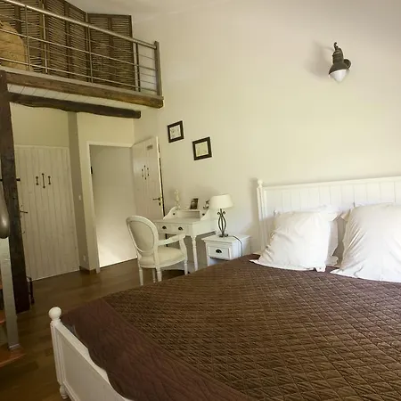 Au Detour Des Pas Enchantes * Saint-Sébastien-sur-Loire