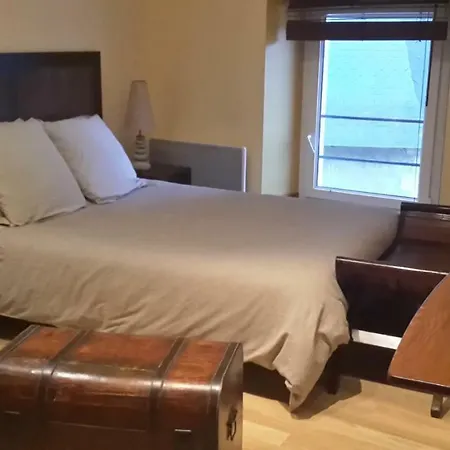 Au Detour Des Pas Enchantes 度假居 *