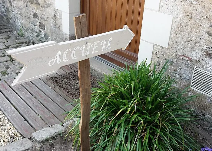 بيت للعطل Au Detour Des Pas Enchantes