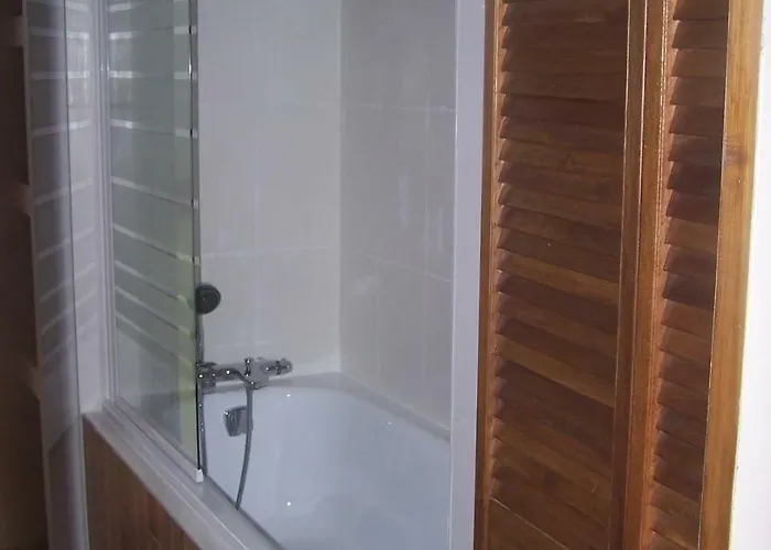 Au Detour Des Pas Enchantes بيت للعطل Saint-Sébastien-sur-Loire