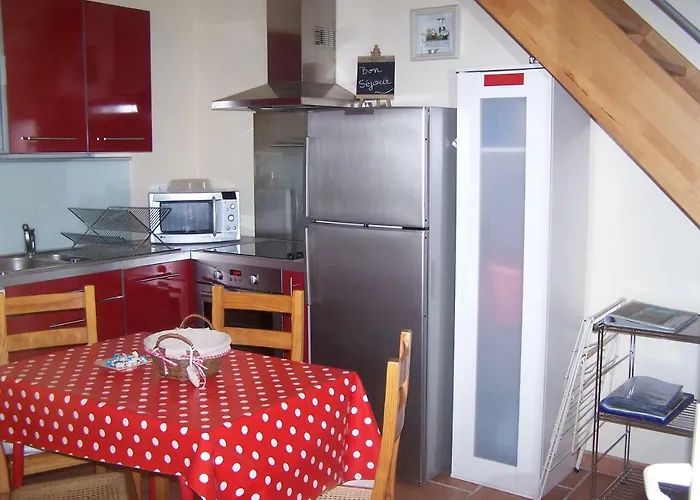 Au Detour Des Pas Enchantes بيت للعطل