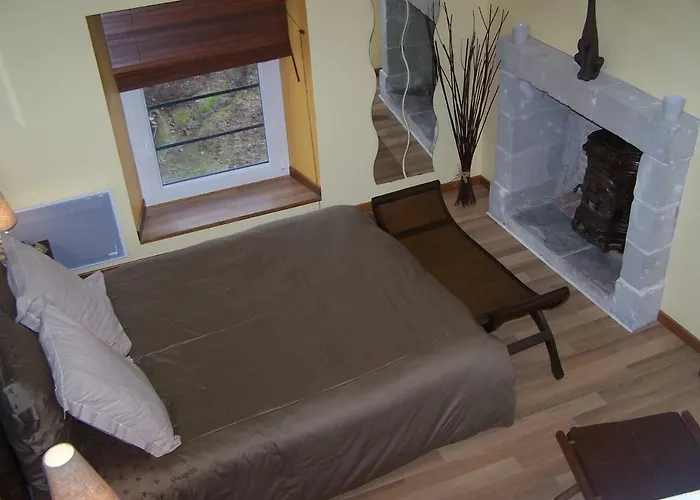 Au Detour Des Pas Enchantes بيت للعطل Saint-Sébastien-sur-Loire